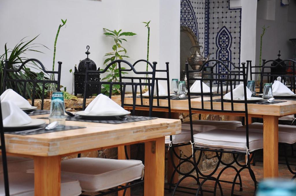 Hotel Al Alba Hammam & Restaurant Asilah Buitenkant foto