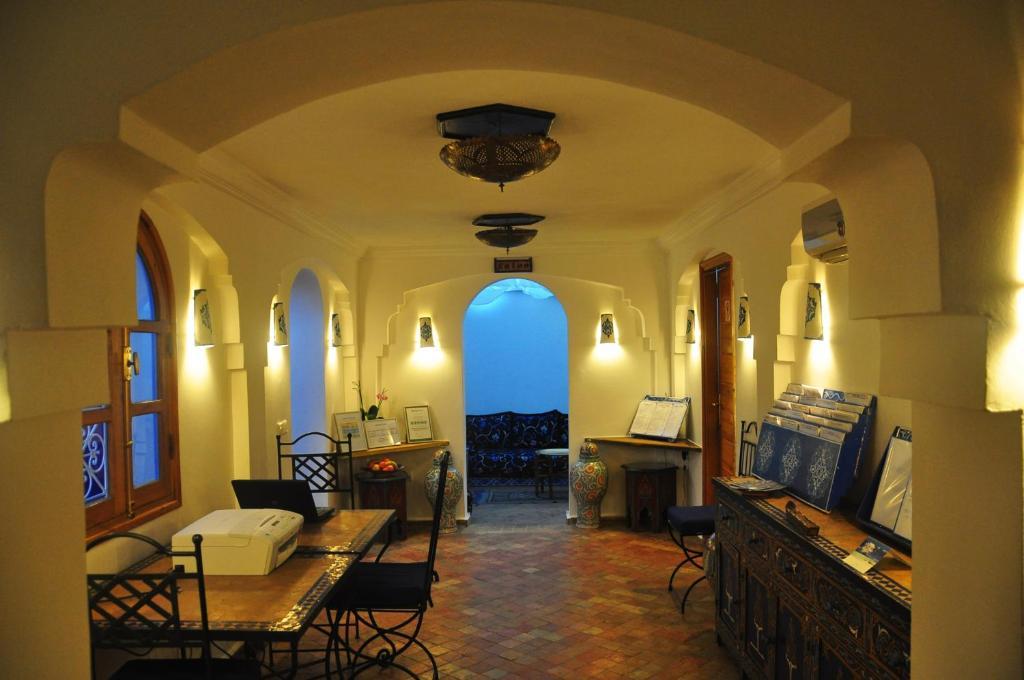 Hotel Al Alba Hammam & Restaurant Asilah Buitenkant foto