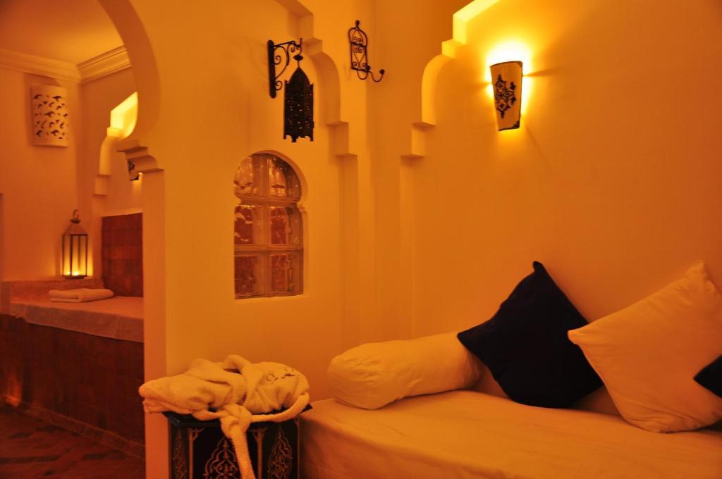 Hotel Al Alba Hammam & Restaurant Asilah Buitenkant foto